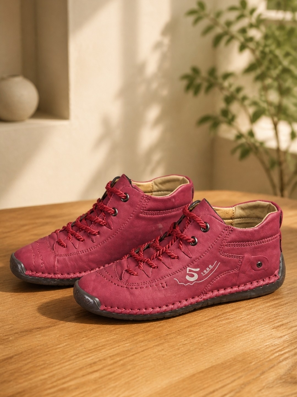 Burgundy Casual Lace-Up Walking Shoes